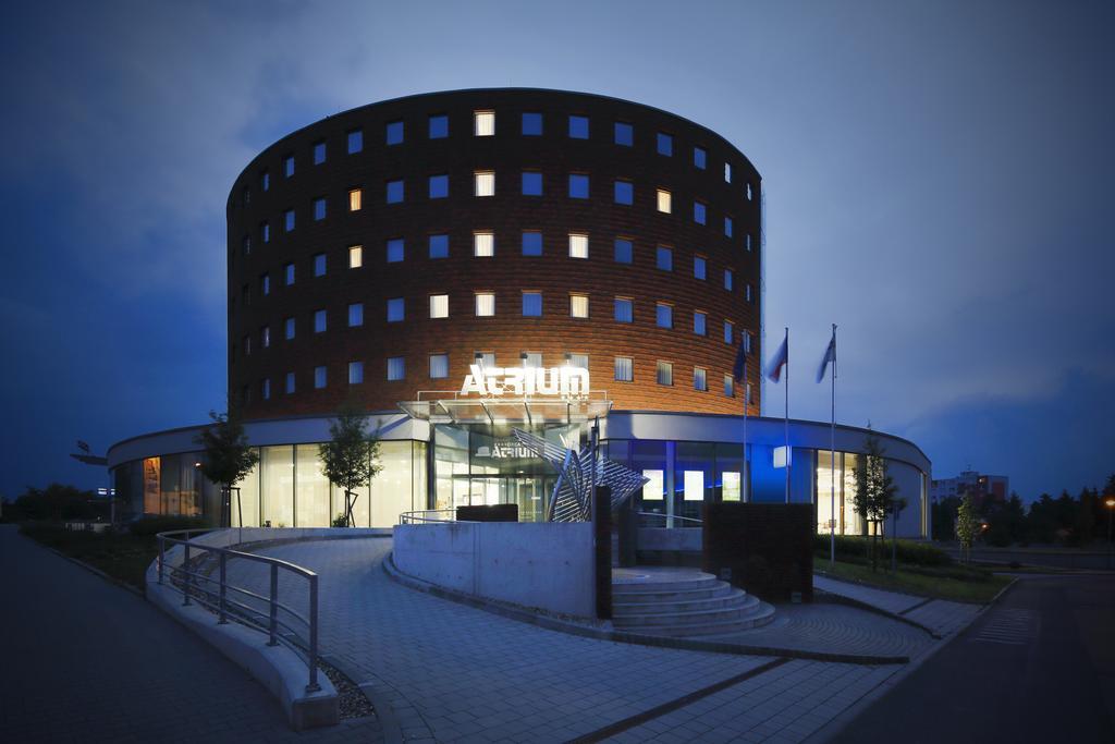 Orea Hotel Atrium Otrokovice Ngoại thất bức ảnh